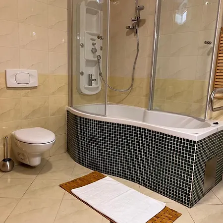 Spacious In Nature With Sauna! Apartament *