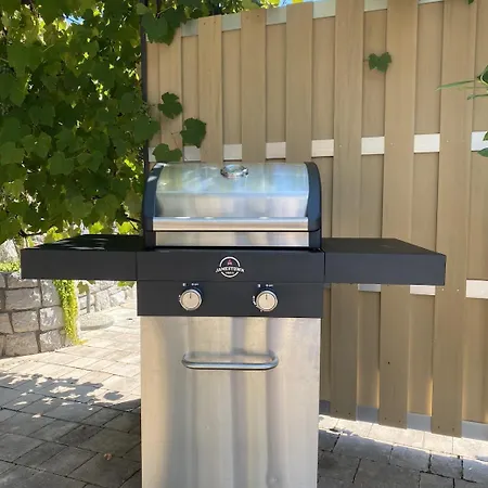 Spacious In Nature With Sauna! * Postojna