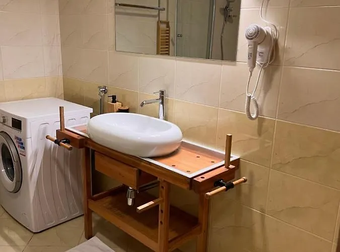 Apartment Spacious In Nature With Sauna! Postojna