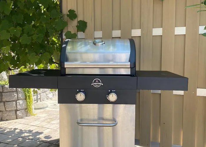 Spacious In Nature With Sauna! * Postojna